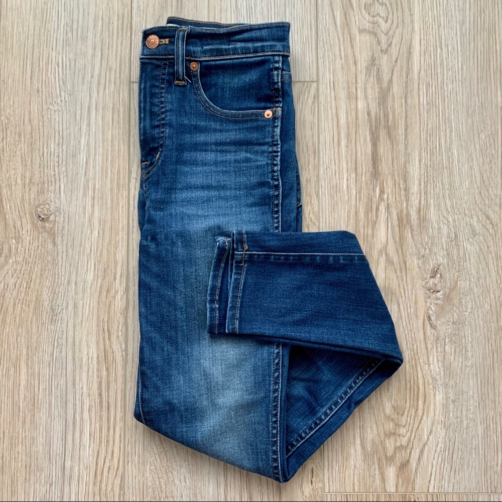 Madewell 10” High-Rise Skinny Jeans in Danny Wash